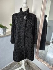 Pellicia Di Astrakan