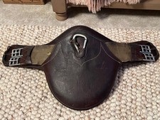 Devoucoux borchia circonferenza marrone 24" con clip pelle usato condizioni 