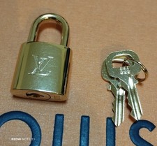 Louis Vuitton Lucchetto Color Oro