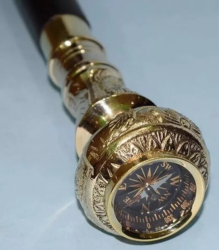 Bussola pomello ottone sul