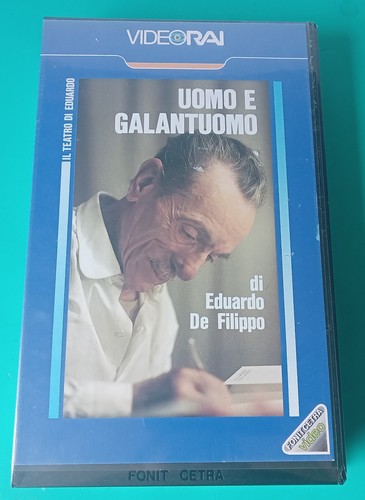 Teatro eduardo uomo - il,