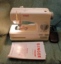 Macchina da cucire Singer Tiny