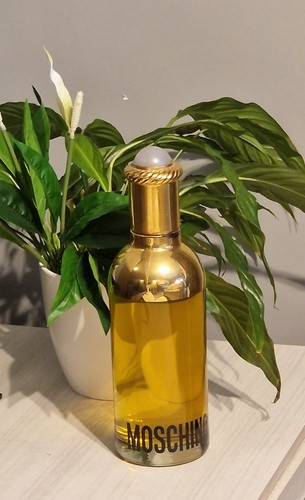 Magnum esposizione moschino - magnum,