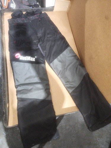 Pantaloni protettivi motosega