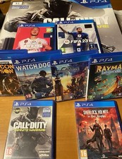 Idea regalo Natale: PS4 Slim