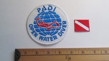 *2 RARA TOPPA STEMMA PADI OPEN WATER IMMERSIONI SUBACQUEE RICERCA SNORKLE DISTINTIVO *