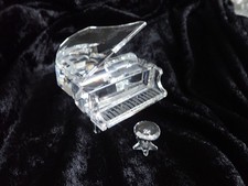 SWAROVSKI Pianoforte a coda e sgabello in cristallo 174506 A/F