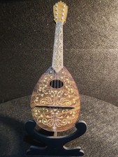 Mandolino oro A Sorrento