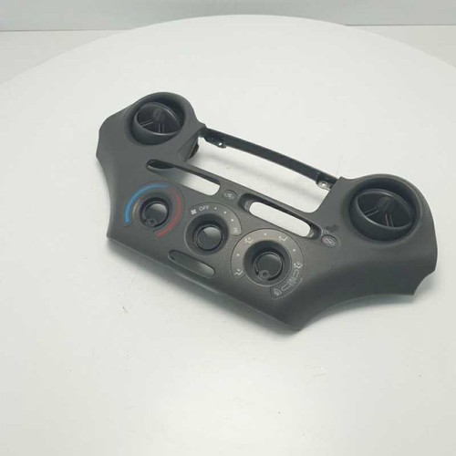 Interni per toyota yaris - interni,