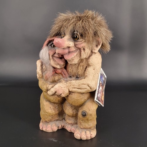 Original nyform troll couple - original,