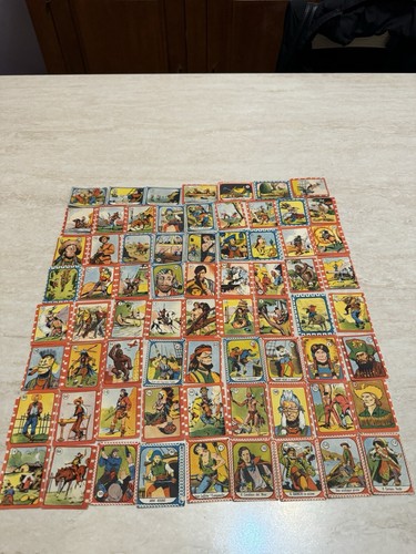 Lotto figurine cartonate - lotto,
