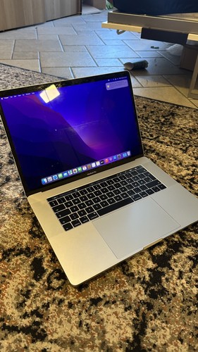 Apple macbook pro 2017 - macbook, 15