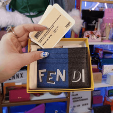 Porta carte con logo ombra