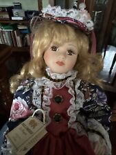 Bambola in porcellana Belombre