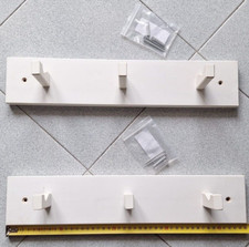 2 Attaccapanni a 3 ganci, bianco  completi di tasselli-viti - spedizione inclusa