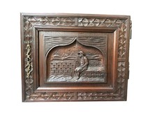 Porta francese XIX secolo in rovere intagliato a mano, scena contadina bretone