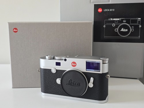 Leica m10 silver chrome - leica,
