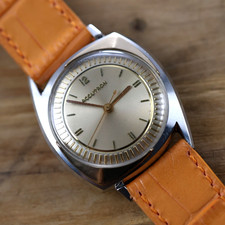Bulova Accutron 214 vintage