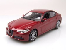 1:24 BURAGO Alfa Romeo Giulia