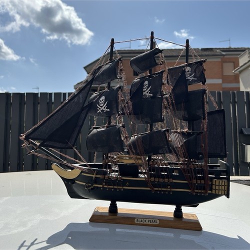 Modellino nave pirata - , black