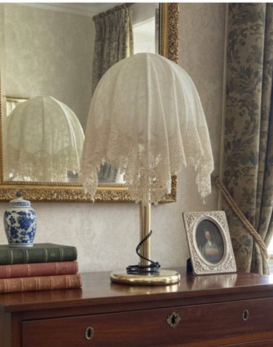 Lampada con paralume - lampada,