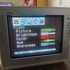 Sony Trinitron Color TV 13