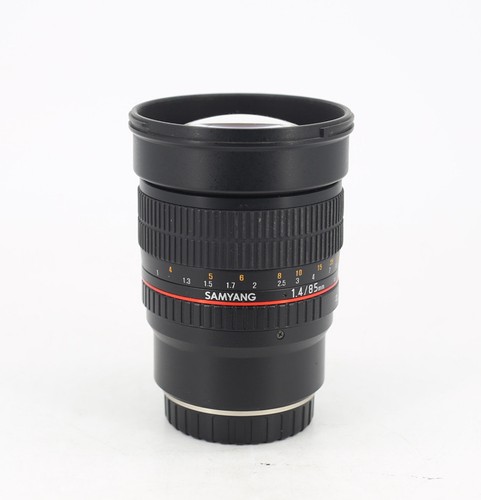 Samyang 85mm if umc - as,