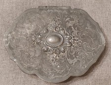 ANTICO COFANETTO PORTAGIOIE IN METALLO INCISO CON DECORAZIONI - VINTAGE