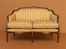 DIVANETTO A DUE POSTI IN STILE