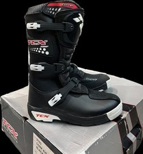 STIVALI MOTO CROSS NUOVO MARCA TCX TG.37 COLORE NERO