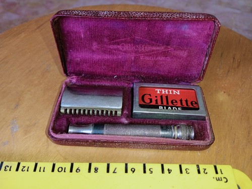 Rasoio gillette open comb - open,