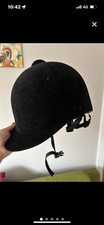 Cap equitazione donna, nero, usato pochissimo. Resistente 