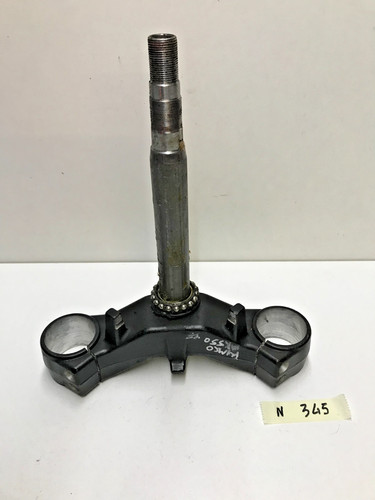Piastra inferiore forcella - inferiore,