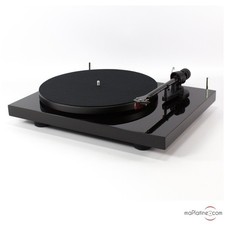 Platine vinyle Pro-Ject Debut Carbon 2M Red Spéciale Edition