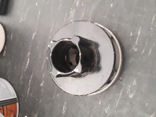 Testa porta pettini per - testa,
