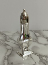 1 Shaker sale o pepe vintage