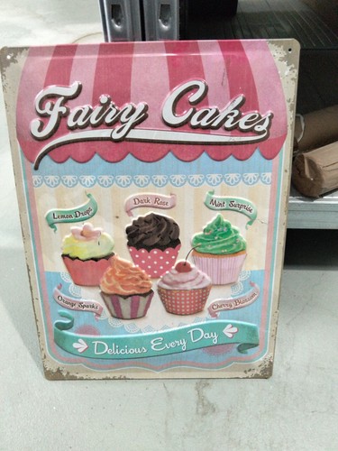 Targa metallo fairy cakes - in,