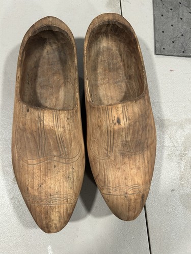 Zoccoli antichi legno - in,
