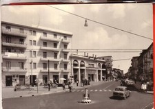 CARTOLINA BATTIPAGLIA  B/N VIAGGIATA   1961 VIA MAZZINI CON AUTO  OCCASIONE