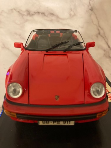 Porsche 911 speedster diecast - porsche,
