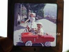 MACCHININA A PEDALI foto diapositiva 6x6 slide pedal car toy FOTO 2 vintage