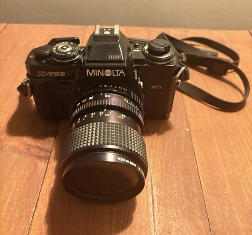 Minolta 700 35mm film - x-700,