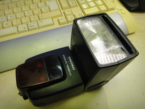 Yongnuo digital speedlite - yongnuo,
