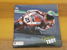 SUPERBIKE MOTO SBK DUCATI 2008 YEARBOOK ** GRAZIE TROY ( BAYLISS ) ** Raro 