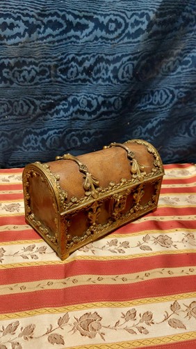Antico scrigno cofanetto - antico,