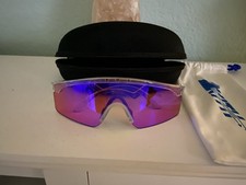 KITH x Oakley Razor Blades
