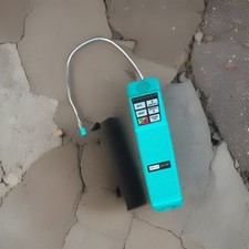 HVAC Halogen Leak Refrigerant