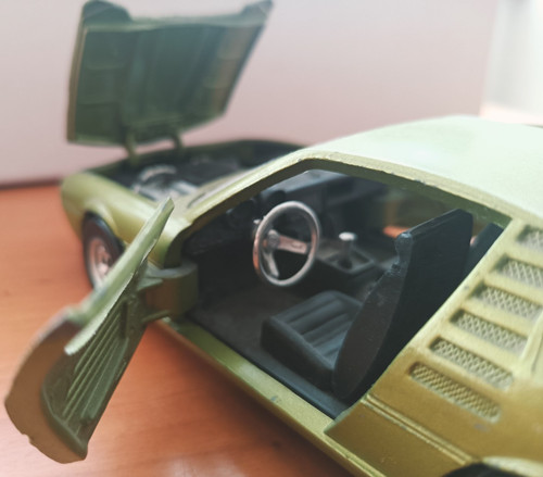 Alfa romeo montreal 25 - alfa, 1/25