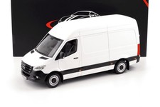 1:18 Norev Mercedes Sprinter