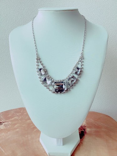 Collana bijou trasparente
